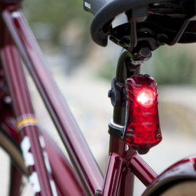 Eclairage arrière  avec Laser NITERIDER Sentinel 250 - 250 Lumens 
