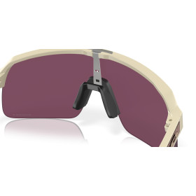 OAKLEY UTRO LITE Verres prizm road black,  Monture matte sand  OO9463-5239 - Lunettes solaires