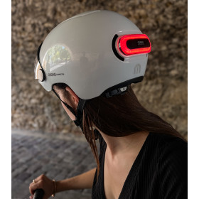 COSMO  Fusion Casque urbain - Blanc Brillant  avec Cosmo RIDE (+télécommande)