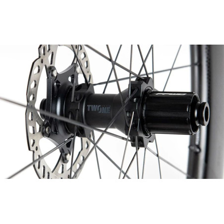 Paire Roues GRAVEL FFWD DRIFT DISC Tubeless Ready - Moyeux FFWD - Roues pour vélo GRAVEL | Planetecycle