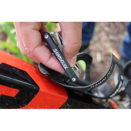 DAWN TO DUSK MULTI LITE 19 MULTI-TOOL - Outil multifonctions spécifique pour GRAVEL et VTT | Planetecycle