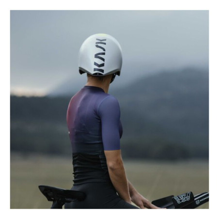 Casque KASK MISTRAL WHITE SILVER - Casque Aéro Triathlon & Contre-la-montre avec Visière | Planetecycle Casque KASK MISTRAL WHITE SILVER - Casque Aéro Triathlon & Contre-la-montre avec Visière | Planetecycle