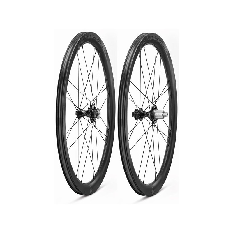 Campagnolo BORA WTO 45 DISC TUBELESS C23 - Paire de roues Carbone Tubeless freinage Disc | Planetecycle