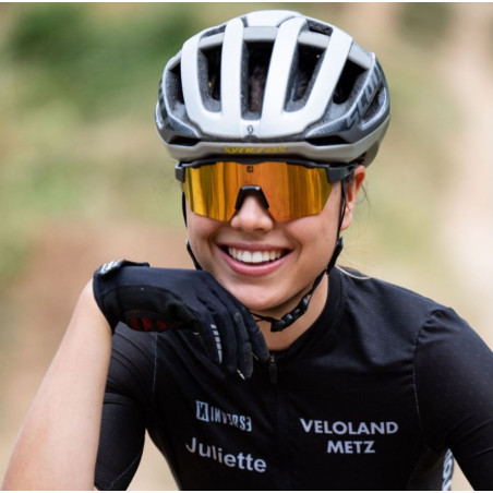 Lunettes AZR RACE RX NOIRE avec ECRAN OR - Lunettes solaires Vélo et Triathlon | Planetecycle