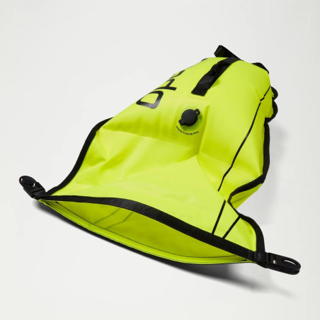 Bouée de sécurite avec sac étanche nage en eau libre / Swimrun SPEEDO TOW FLOAT - Flottabilité 125 Newtons | Planetecycle