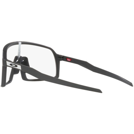 Oakley SUTRO Verres Clear PhotoChromic Monture Matte Carbon 9406-9837 - Lunettes Solaires avec verres photochromiques | Planetecycle