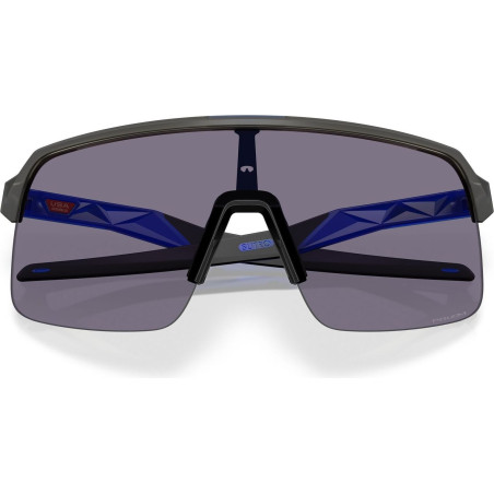 OAKLEY SUTRO LITE Verres Prizm Grey Monture Matt Grey Smoke 9463-6939 - Lunettes solaires | Planetecycle