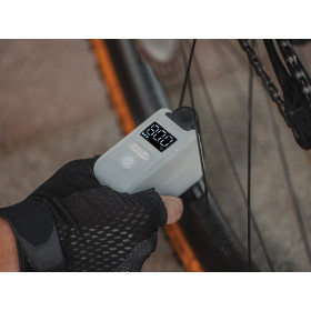 Mini Pompe électrique TOPEAK  E-Booster Digital 8 bar