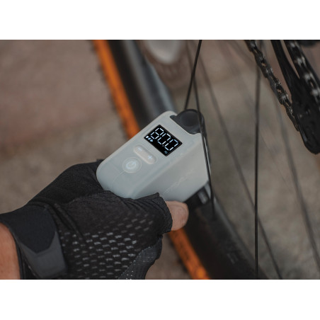 Mini Pompe électrique TOPEAK E-Booster Digital 8 bar | Planetecycle