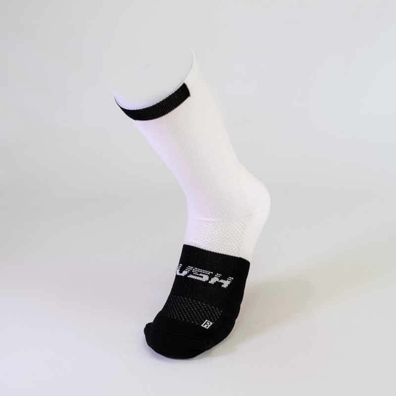 RUSH Med SOCKS WHITE - BLACK - Socquettes Cyclisme, Triathlon | Planetecycle