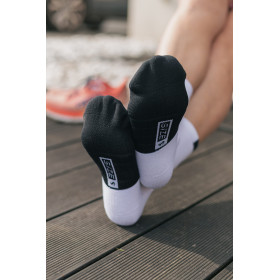 RUSH Med SOCKS WHITE - BLACK - Socquettes Cyclisme, Triathlon