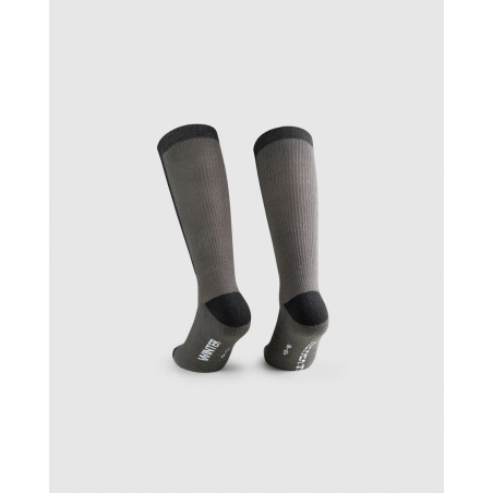 ASSOS TACTICA Winter Socks T5 - Black Series - Chaussettes Cycliste Hiver | Planetecycle