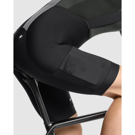 ASSOS TACTICA W 2/3 BibShortsT5 - Black Series - Cuissard cycliste Femme Demie Saison | Planetecycle