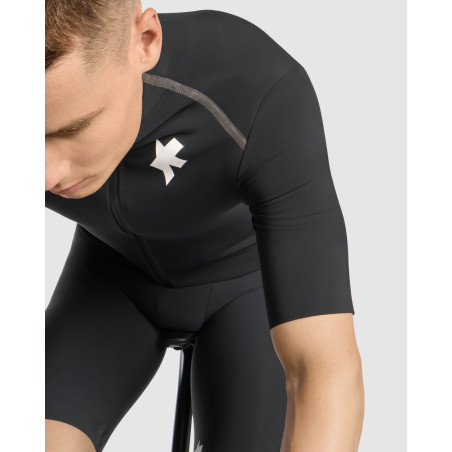 ASSOS EQUIPE R Rain Jersey S11 - Black Series | Planetecycle