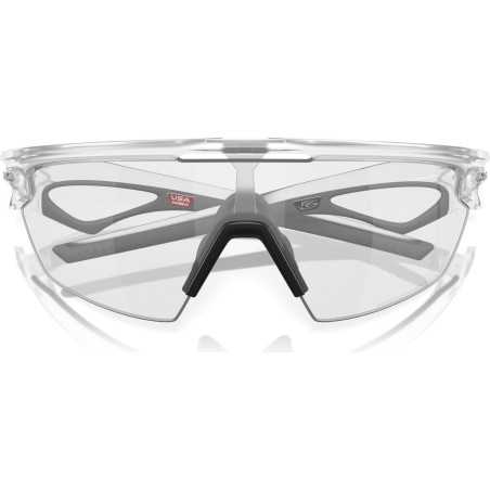 OAKLEY SPHAERA Monture matte clear Verres clear to black iridium photochromic - OO9403-0736 - Lunettes solaires | Planetecycle
