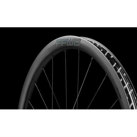 FFWD DRIFT Control Tubeless Ready Moyeu DT Swiss DT240 - Freins à disque - Roues pour vélo GRAVEL | Planetecycle