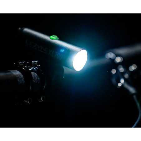 Éclairage Avant LEZYNE CLASSIC DRIVE XL 700 Plus - Satin Black | Planetecycle