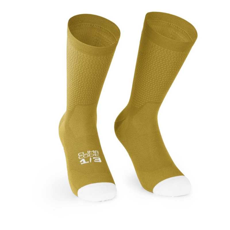 ASSOS ENDURANCE SOCKS S11 Golden Yellow - Chaussettes hautes cyclisme | Planetecycle