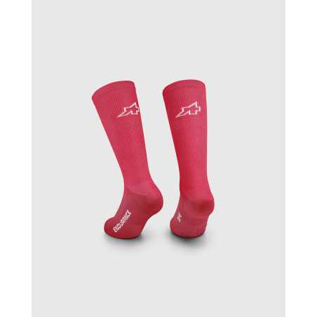 ASSOS ENDURANCE SOCKS S11 Deadly Berry - Chaussettes hautes cyclisme | Planetecycle