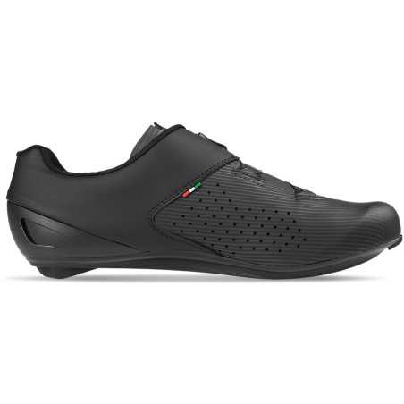 Gaerne Carbon G.FUGA Core Black 2026 - Chaussures velo route | Planetecycle