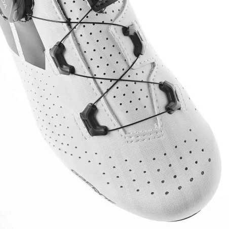 Gaerne Carbon G.FULGOR Black/White - Chaussures velo route | Planetecycle Gaerne Carbon G.FULGOR Black/White - Chaussures velo route | Planetecycle
