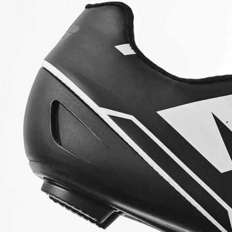 Gaerne Carbon G.FULGOR Black/White - Chaussures velo route | Planetecycle Gaerne Carbon G.FULGOR Black/White - Chaussures velo route | Planetecycle