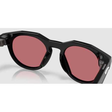 OAKLEY META HSTN AI Black avec verres Prizm Foncé Golf - Lunettes solaires connectées avec Caméra et écouteurs intégrés | Planetecycle OAKLEY META HSTN AI Black avec verres Prizm Foncé Golf - Lunettes solaires connectées avec Caméra et écouteurs intégrés | Planetecycle