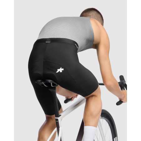 Assos MILLE GT HALF SHORTS S11 - BLACK SERIES - Cuissard Cycliste | Planetecycle