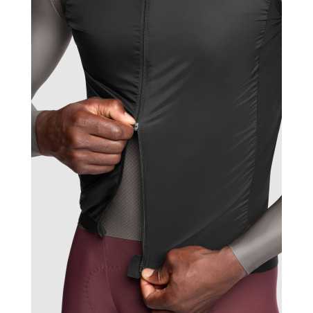 Assos MILLE GT WIND VEST S11 - BLACK | Planetecycle Assos MILLE GT WIND VEST S11 - BLACK | Planetecycle