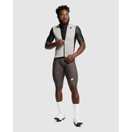Assos MILLE GT WIND VEST S11 - ALMOND | Planetecycle Assos MILLE GT WIND VEST S11 - ALMOND | Planetecycle